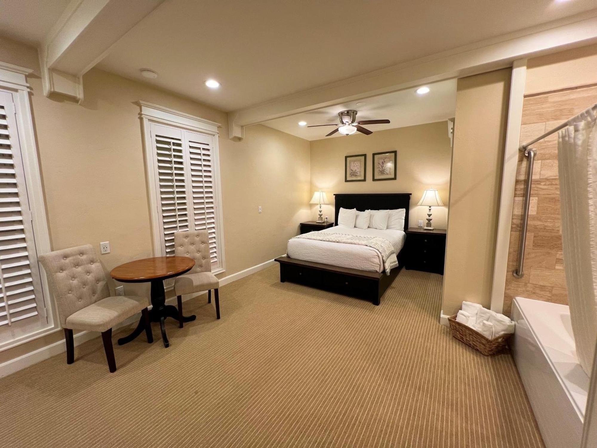 Best Western Grandma'S Feather Bed Mendenhaven Esterno foto