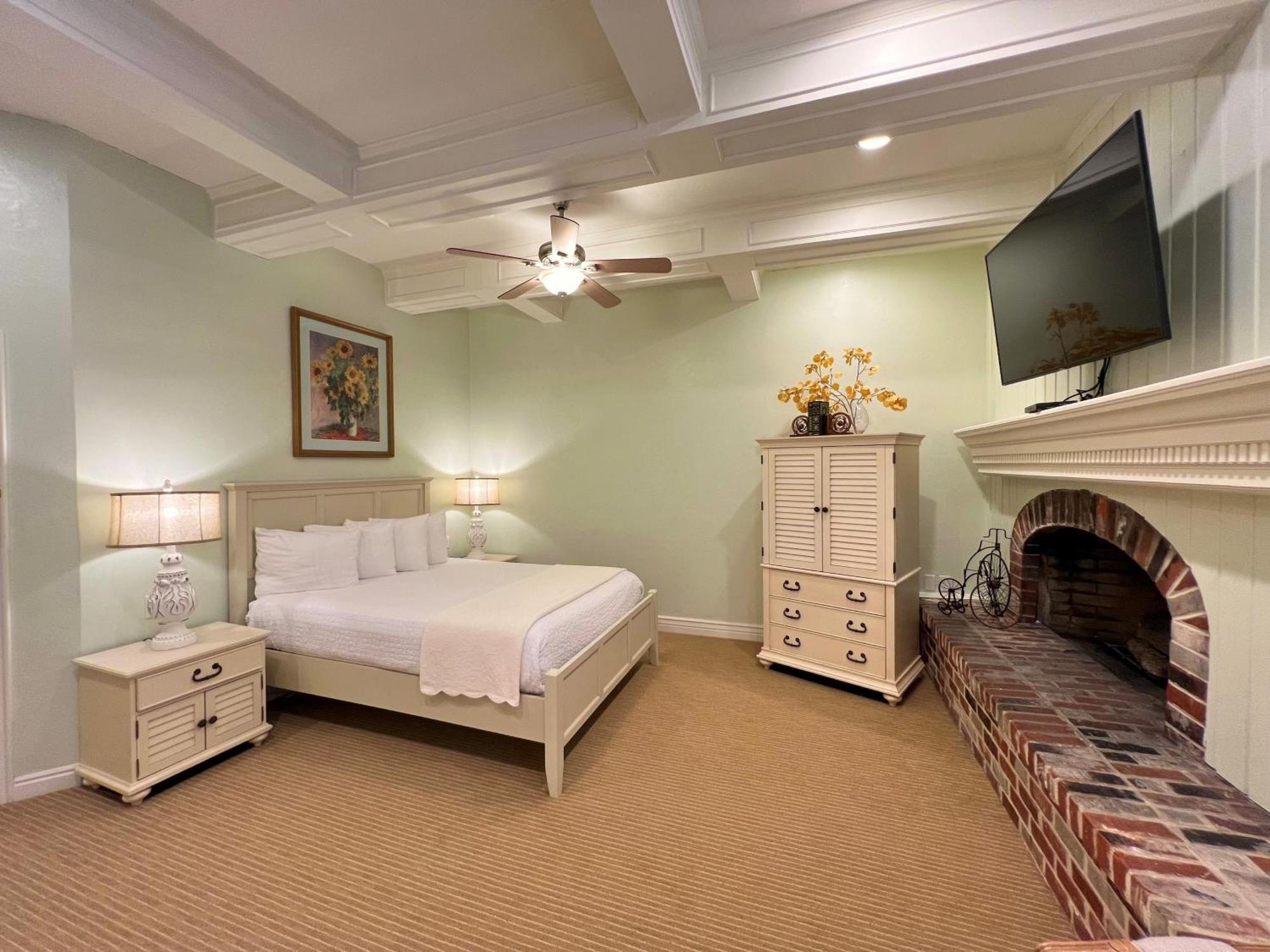 Best Western Grandma'S Feather Bed Mendenhaven Esterno foto